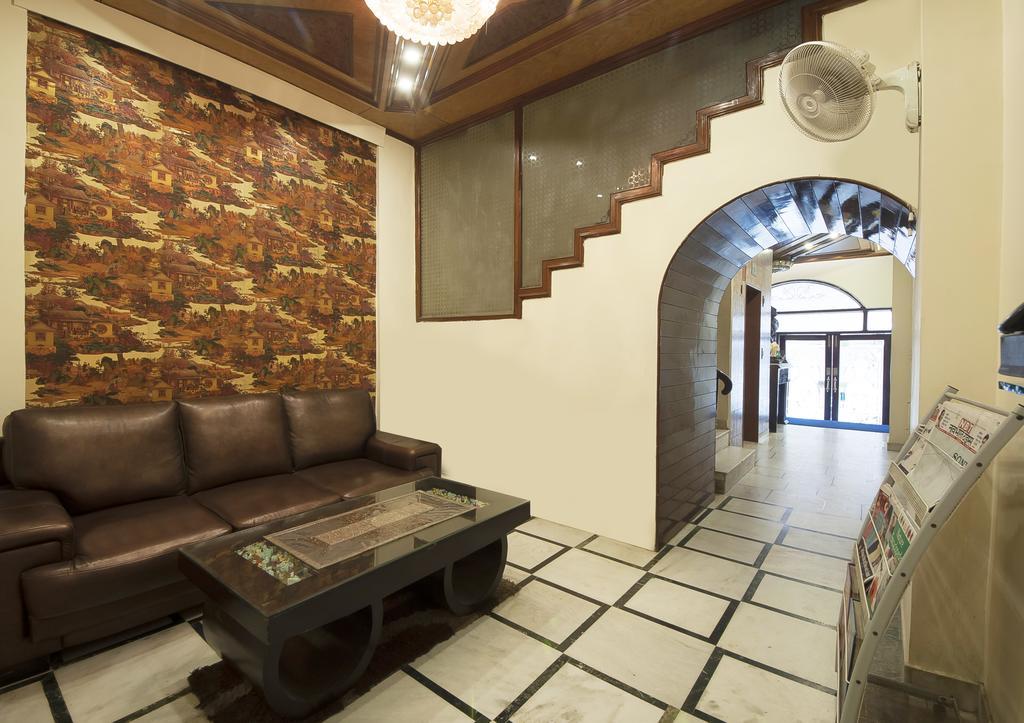 Fabhotel Delhi Darbar Near Karol Bagh Market Exterior foto