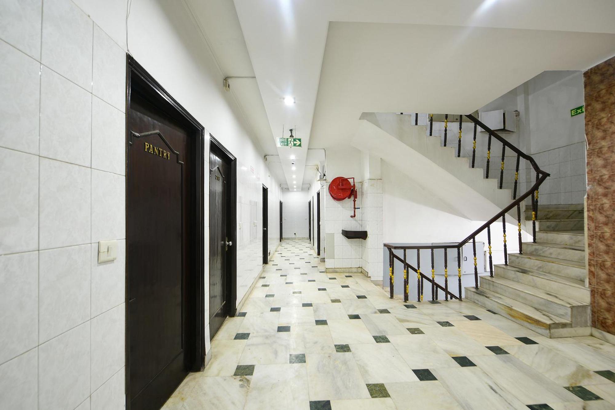 Fabhotel Delhi Darbar Near Karol Bagh Market Exterior foto