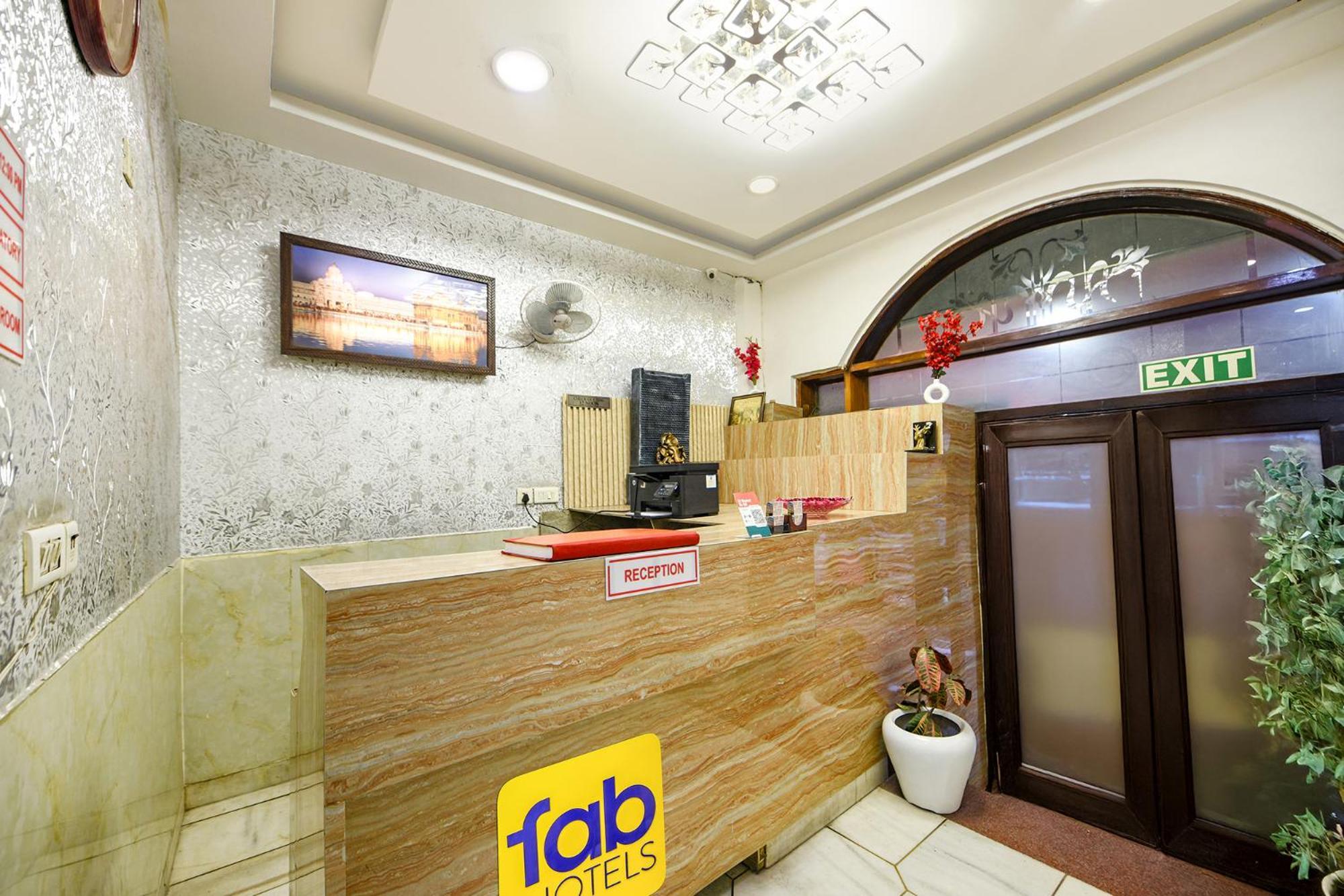 Fabhotel Delhi Darbar Near Karol Bagh Market Exterior foto