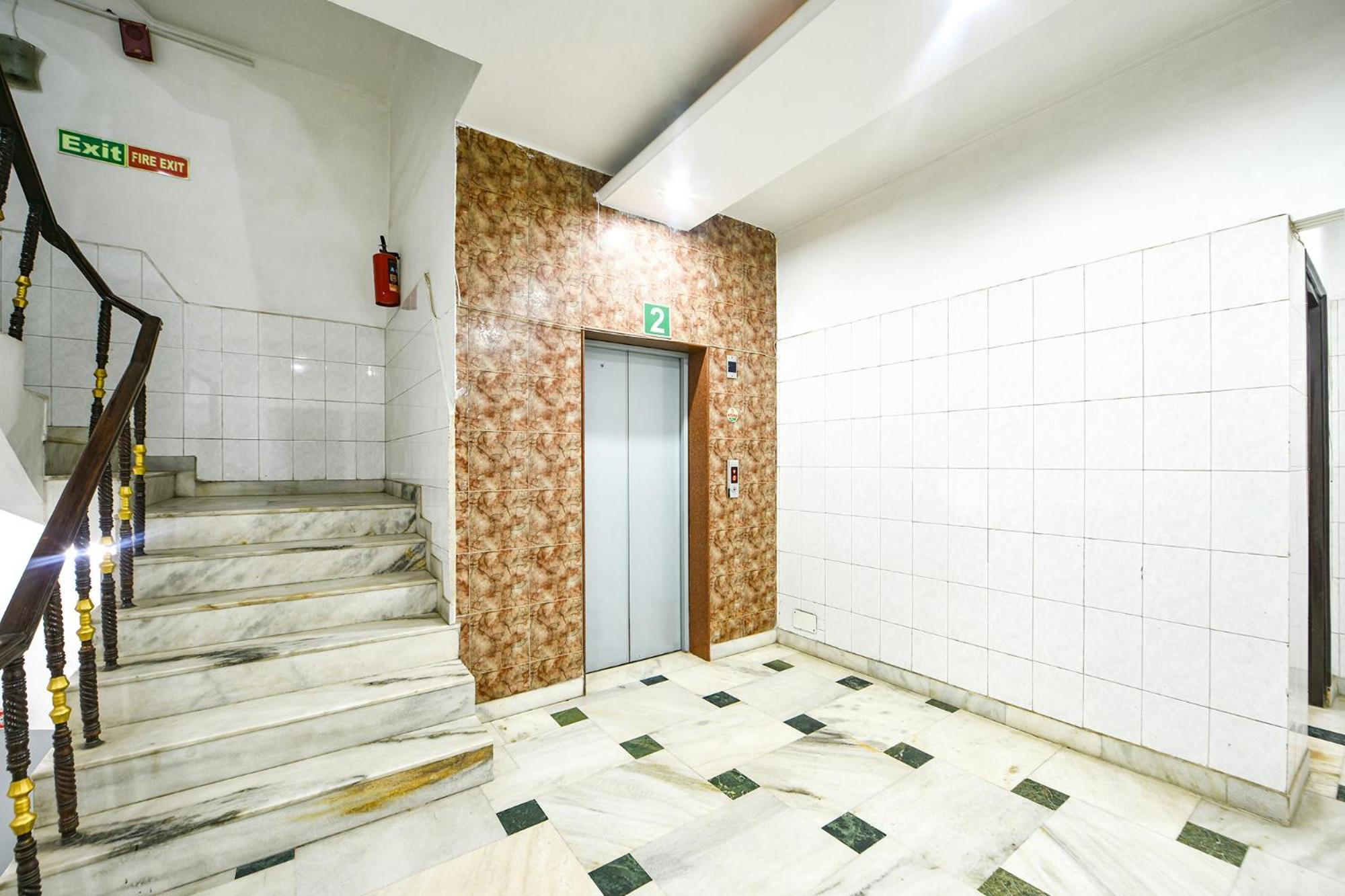 Fabhotel Delhi Darbar Near Karol Bagh Market Exterior foto
